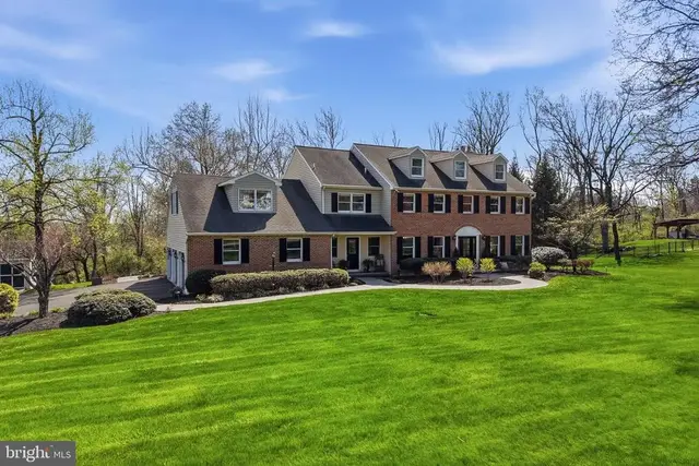 4779 Essex Dr, Doylestown