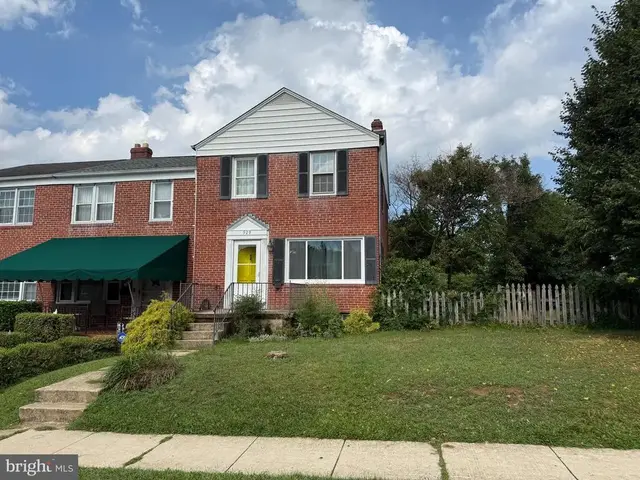 929 Radcliffe Rd, Towson