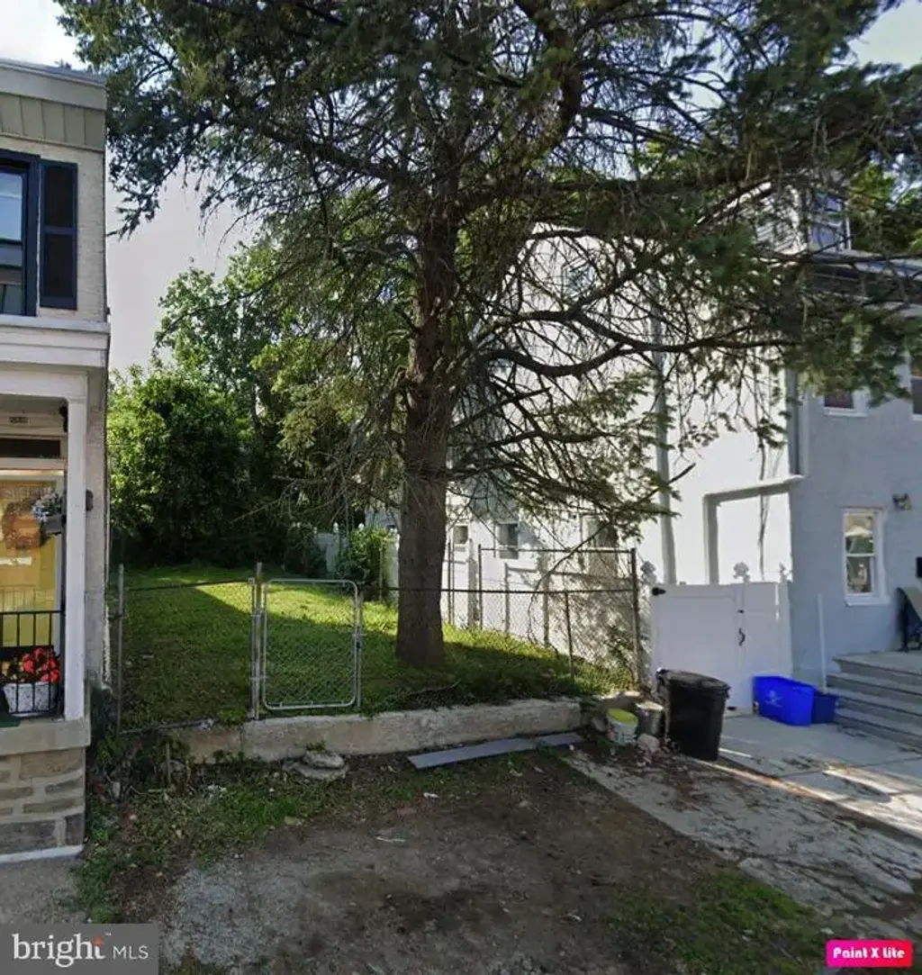 233 E Sharpnack St, PHILADELPHIA
