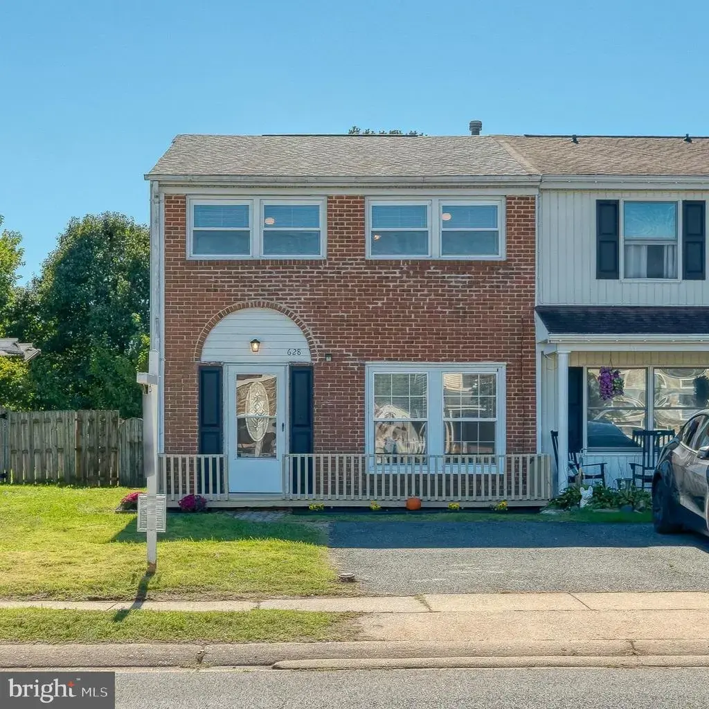 628 Shore Dr, JOPPA