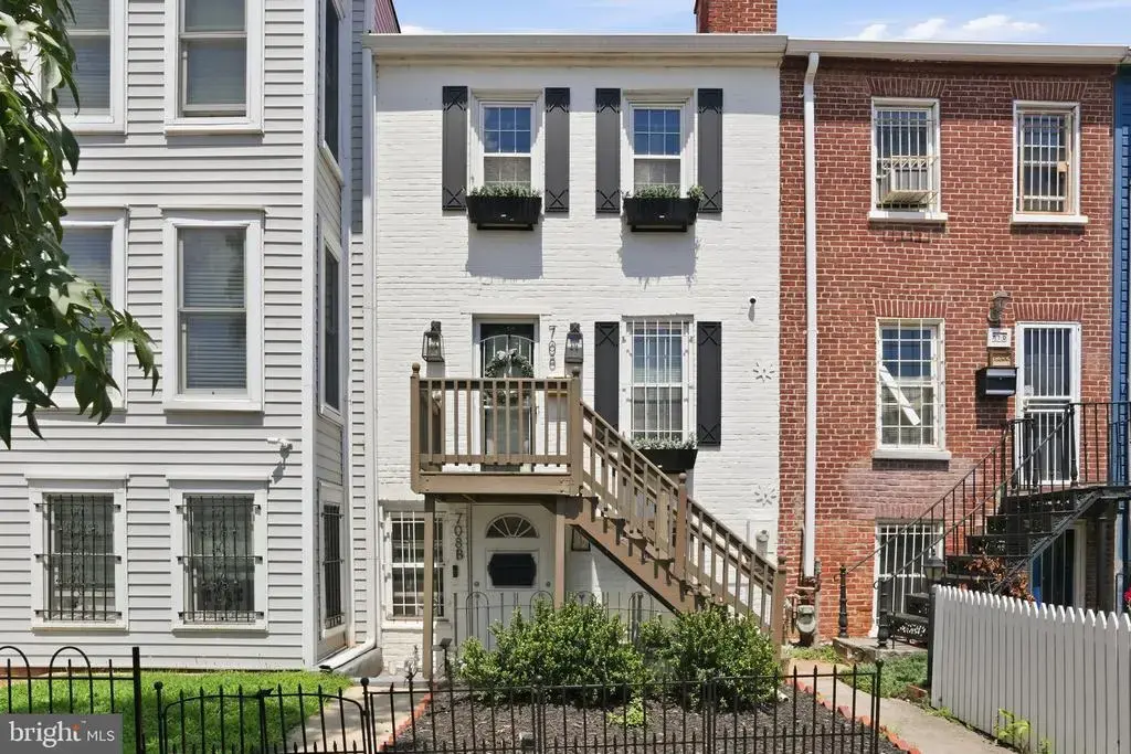 708 I St Se #b, WASHINGTON