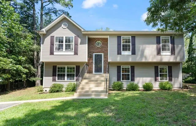 1126 Stagecoach Trl, Lusby
