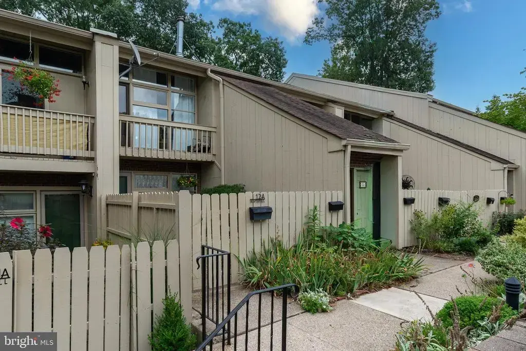 12-a Oscar Hammerstein Way, NEW HOPE