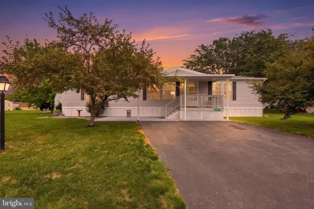 5613 Classic Court, FAYETTEVILLE