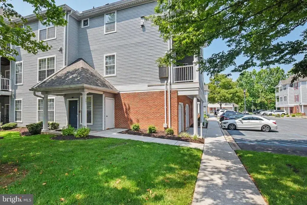 5003 Hollington Dr #201, OWINGS MILLS