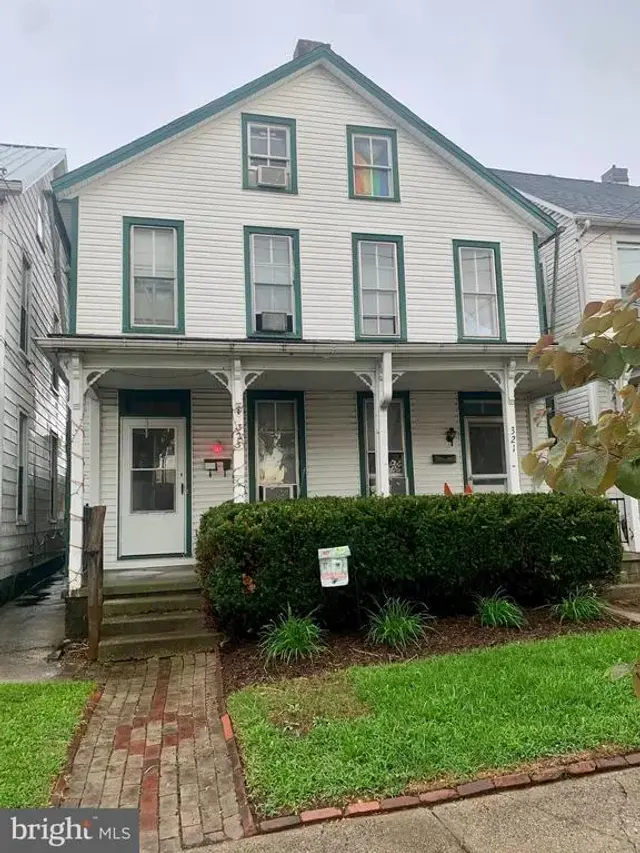 321 E York St, Gettysburg