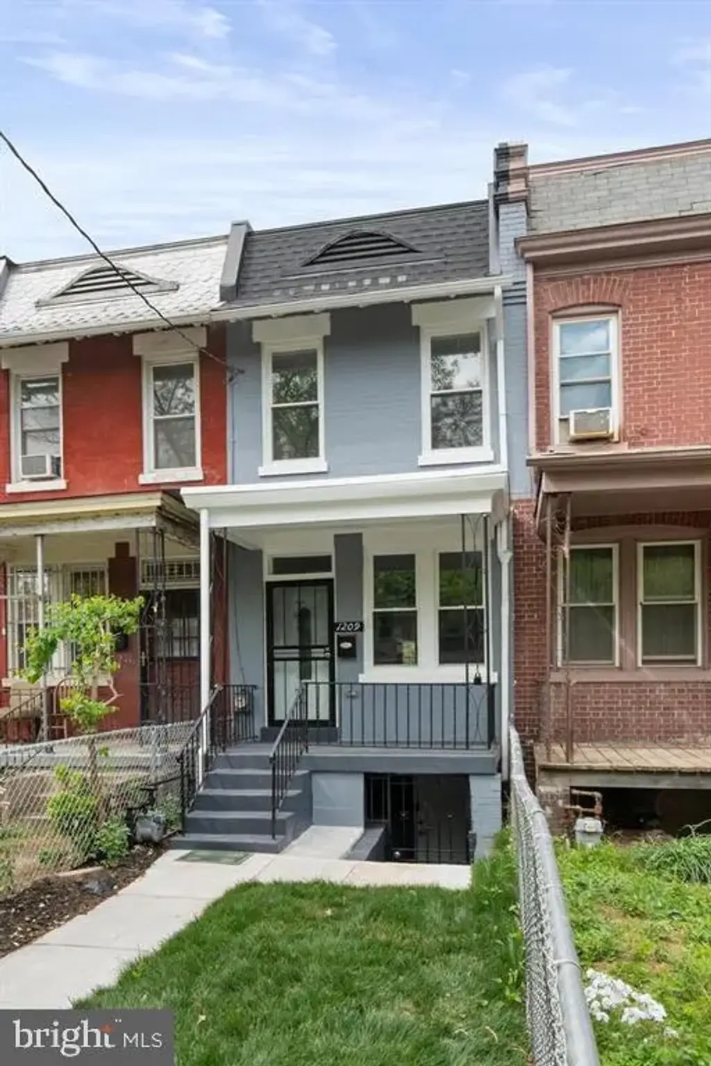 1209 Shepherd St Nw, WASHINGTON