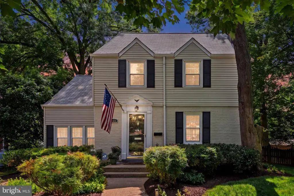 3123 Worthington Cir, FALLS CHURCH