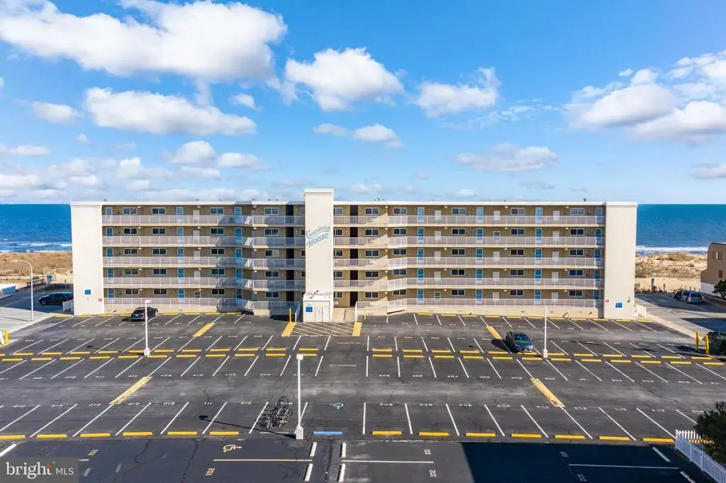 5201 Atlantic Ave #411, OCEAN CITY