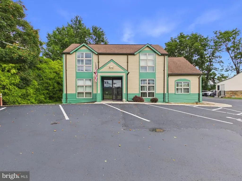 4206 Linglestown Rd, HARRISBURG