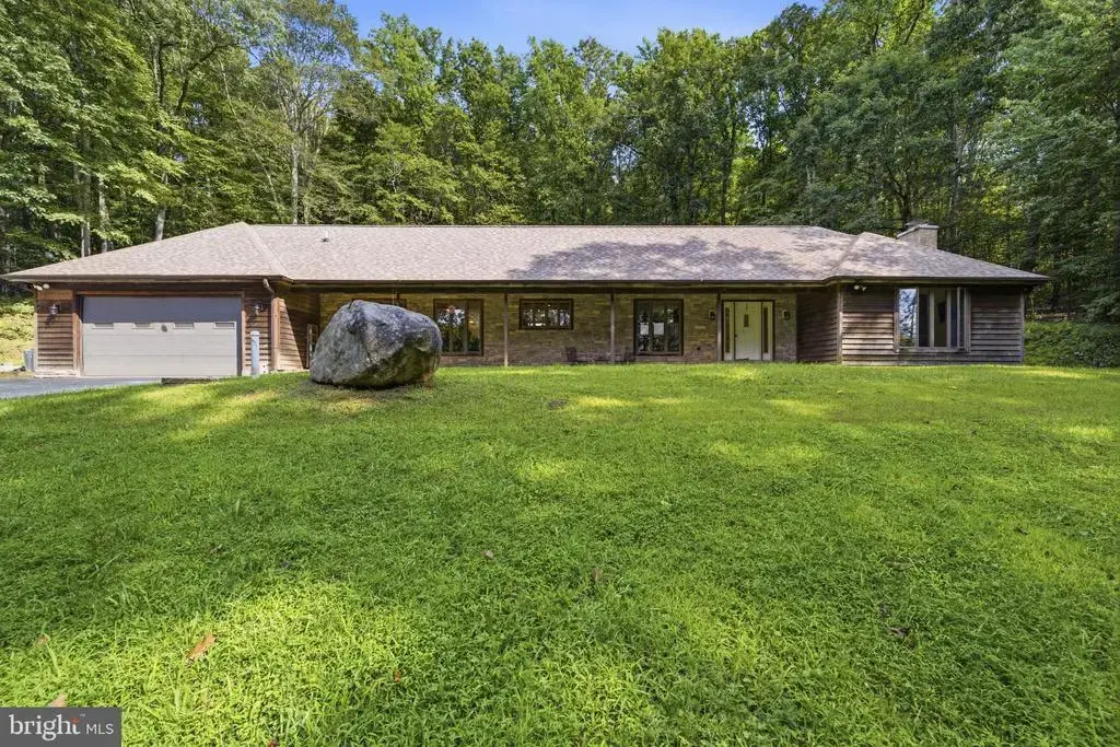 1652 Pottstown Pike, GLENMOORE