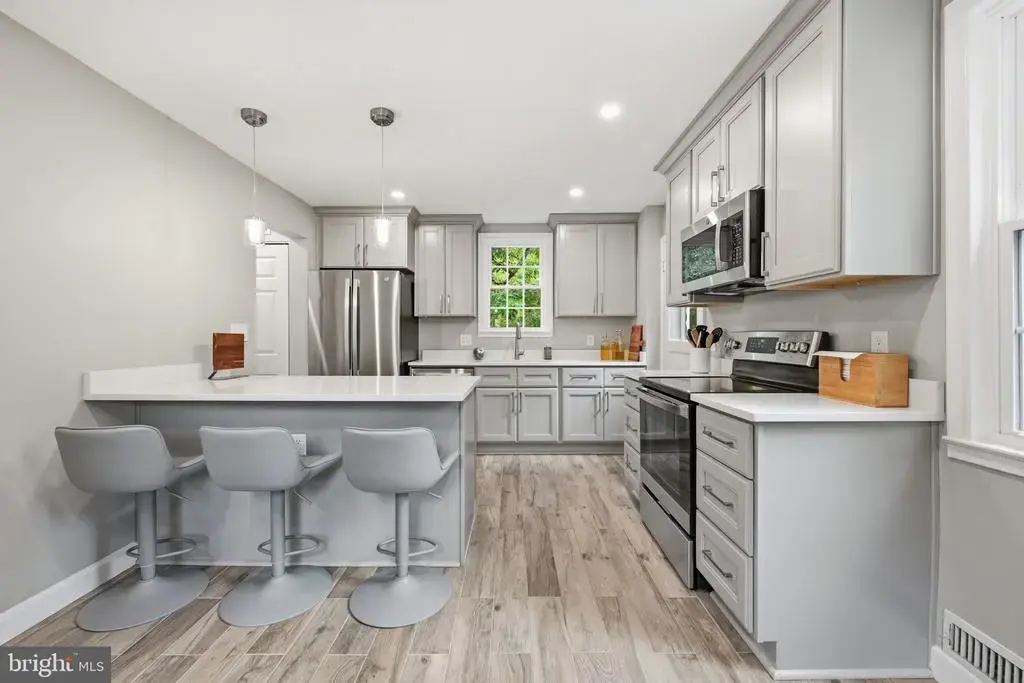 240 Whitmoor Ter, SILVER SPRING
