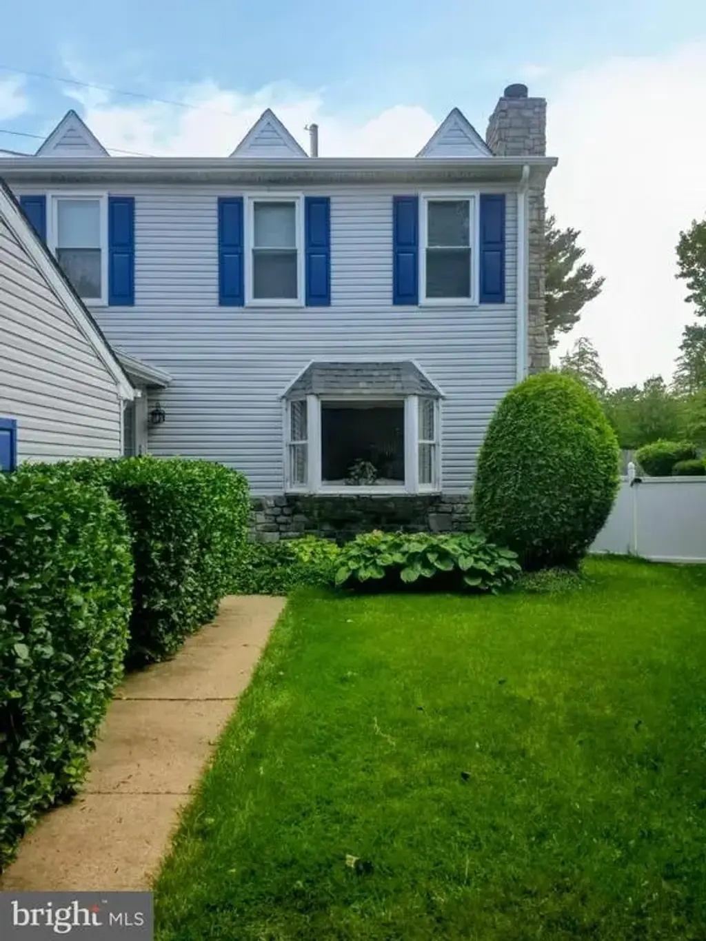 1036 Hazelwood Dr, PHILADELPHIA