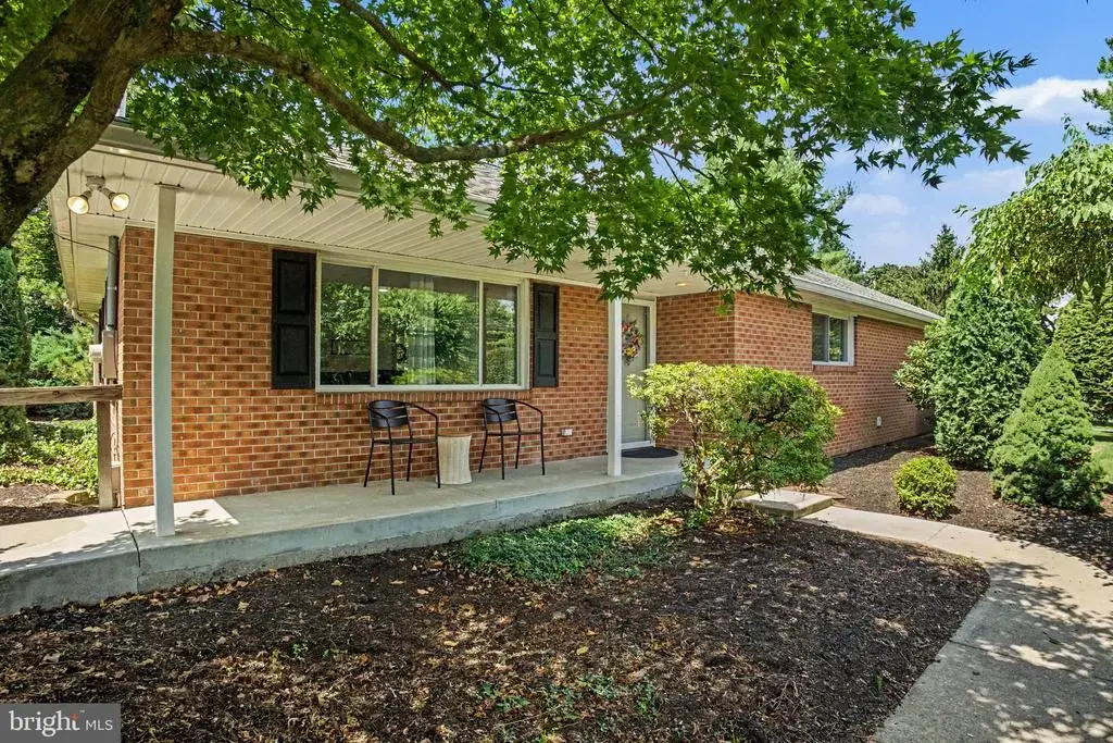 333 Gravel Hill Road, PALMYRA
