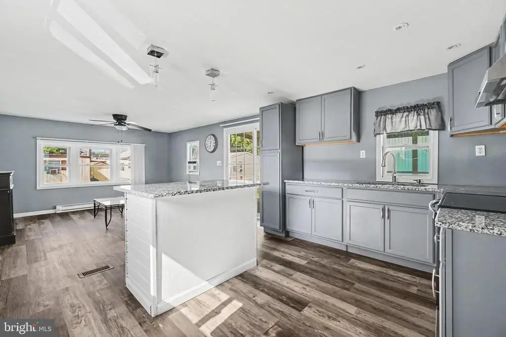 132 Park Dr, MIDDLETOWN