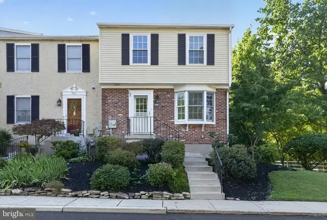 3102 Shawnee Grn, Ambler