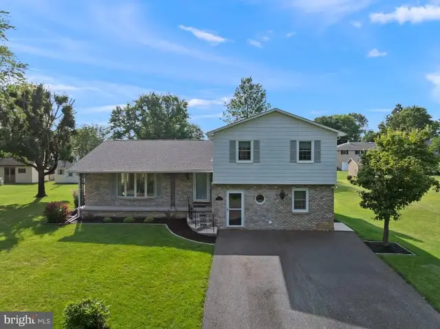165 Redding Ln, Gettysburg