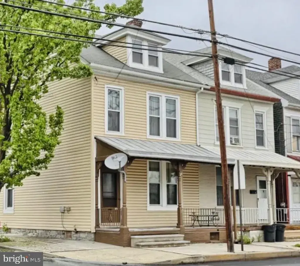19 Lehman St, LEBANON