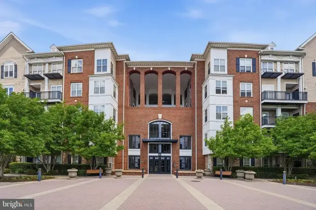 501 Hungerford Dr #265, Rockville