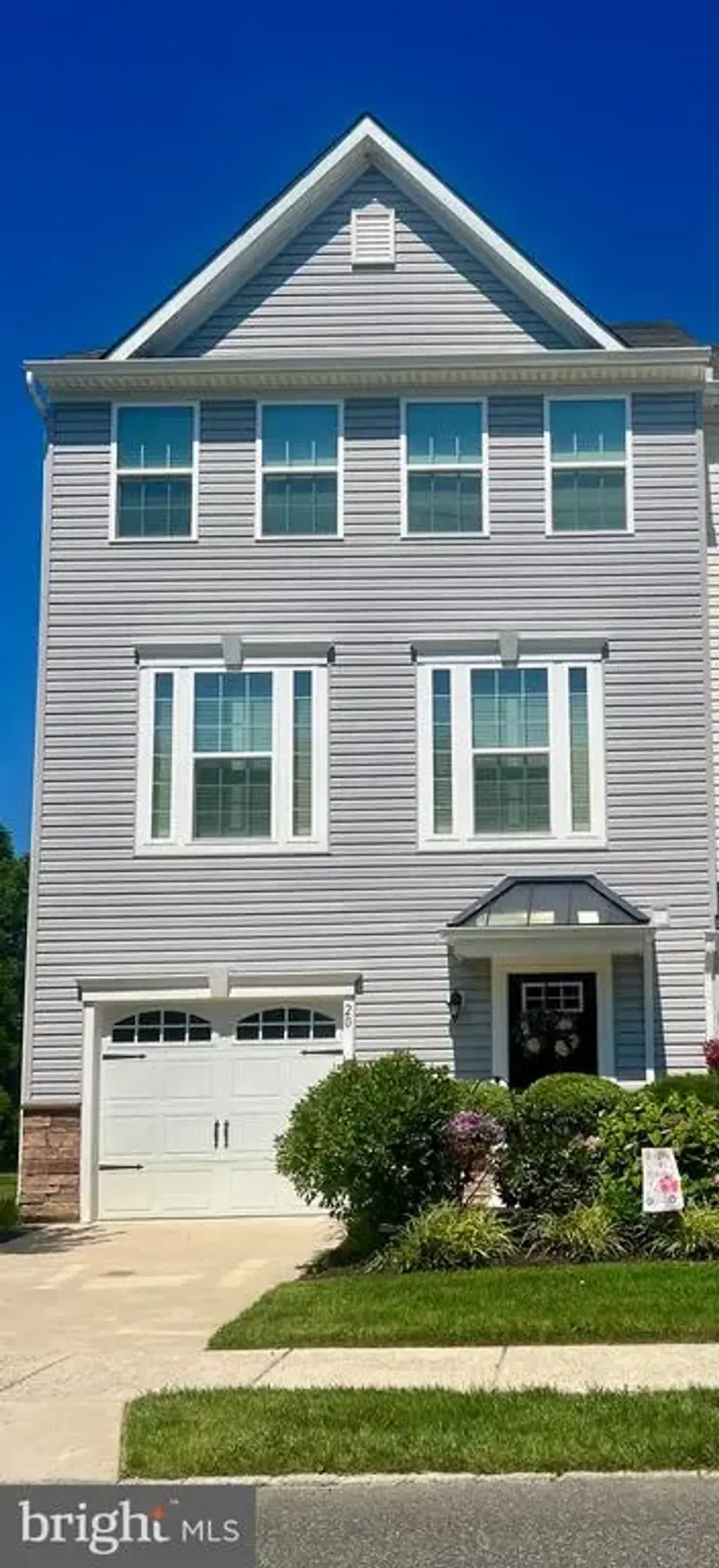 20 Peacock Cir, SEWELL