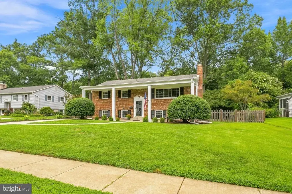 4214 Alcott St, ALEXANDRIA