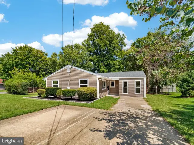 14209 Mount Pleasant Dr, Woodbridge