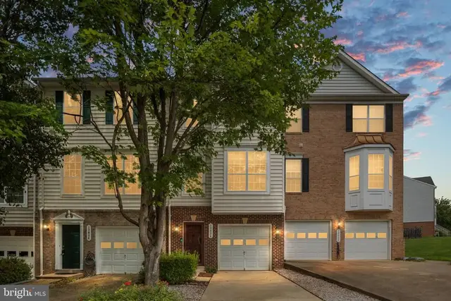13034 Taxi Dr, Woodbridge