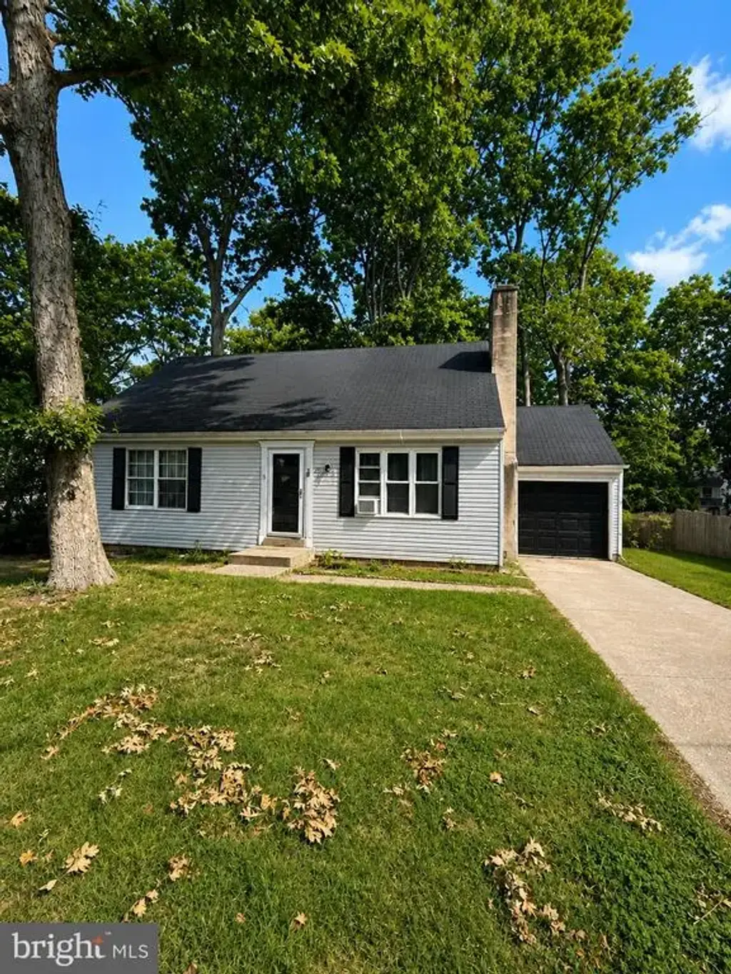 11 Liberty Dr, DOVER