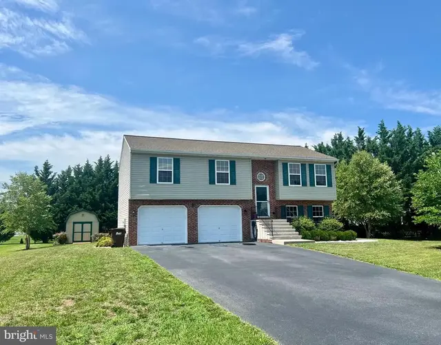 15265 Cobble Dr, Greencastle