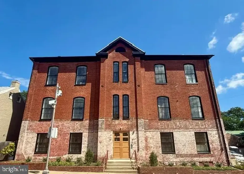 101 W South St, FREDERICK