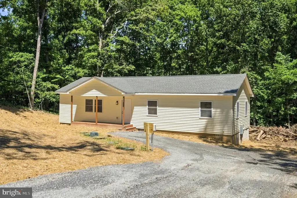 135 Yarnell Ct, FRONT ROYAL
