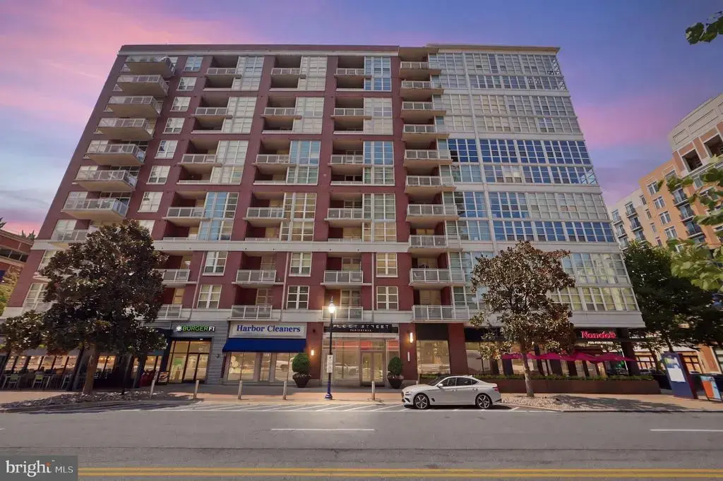 157 Fleet St #513, OXON HILL