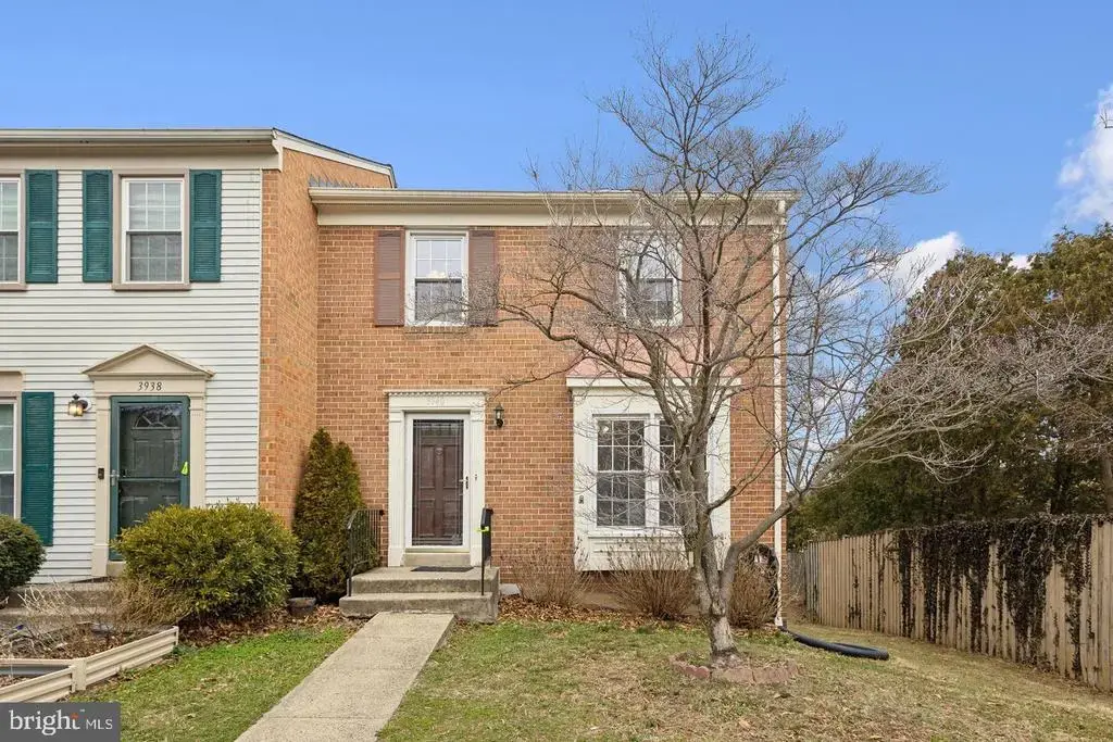 3940 Bradwater St, FAIRFAX