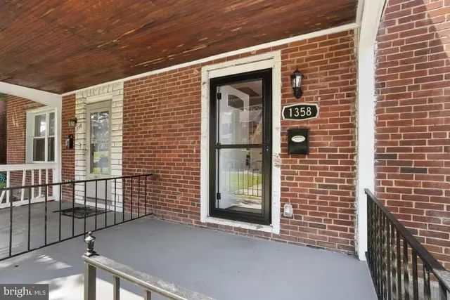 1358 Crofton Rd, Baltimore
