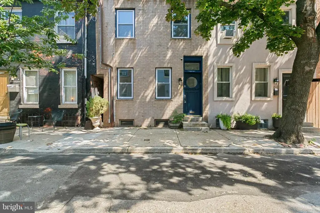 423 Cross St, PHILADELPHIA