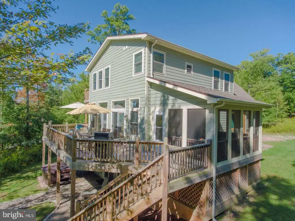 4 Wilson Cir, SWANTON