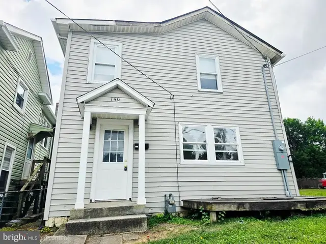 140 Bowery St, Frostburg