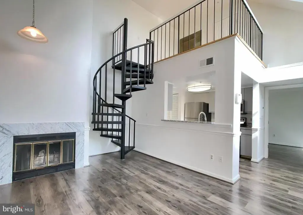 10323 Westridge Dr #2-304, BOWIE