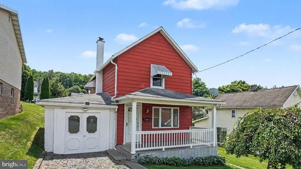 18 Gruver St, NANTICOKE
