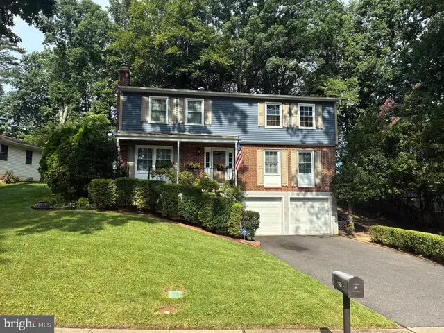 16063 Laconia Cir, Woodbridge
