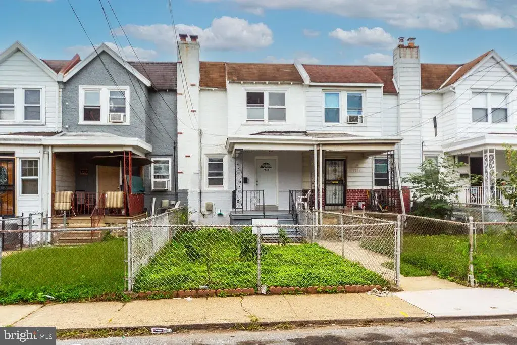 7032 Clover Ln, UPPER DARBY
