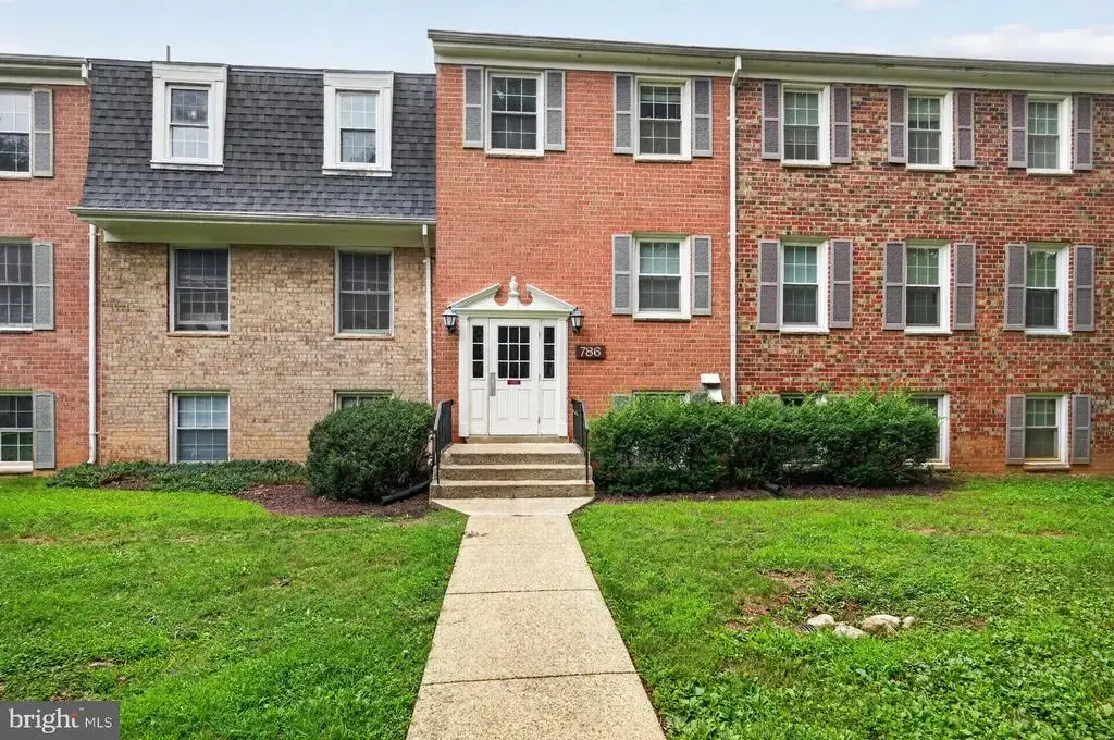 786 Quince Orchard Blvd #786-20, GAITHERSBURG