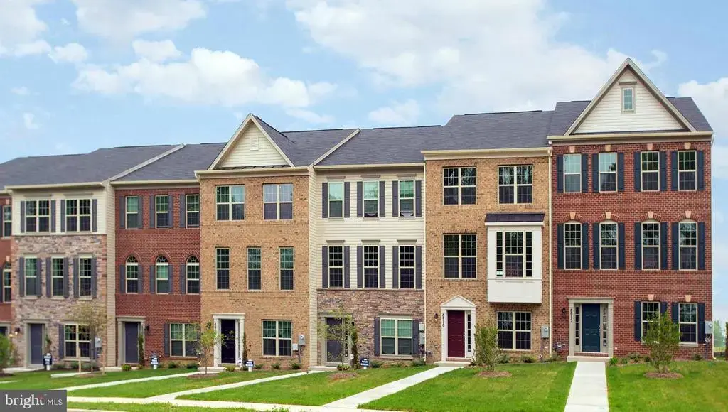 2621 Campus Way N, LANHAM