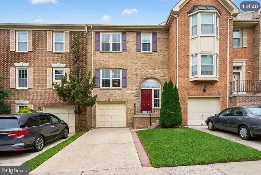 7427 Salford Ct, ALEXANDRIA