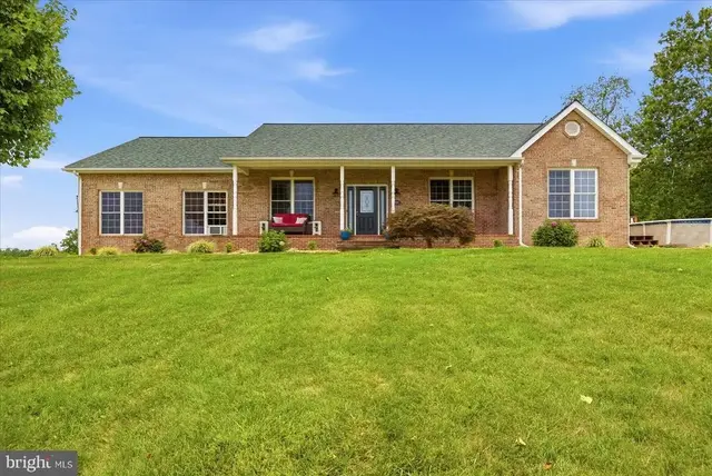 6264 Middle Rd, Stephens City