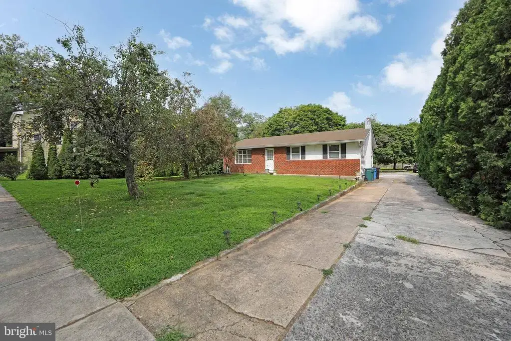 313 Kings Hwy, CLARKSBORO
