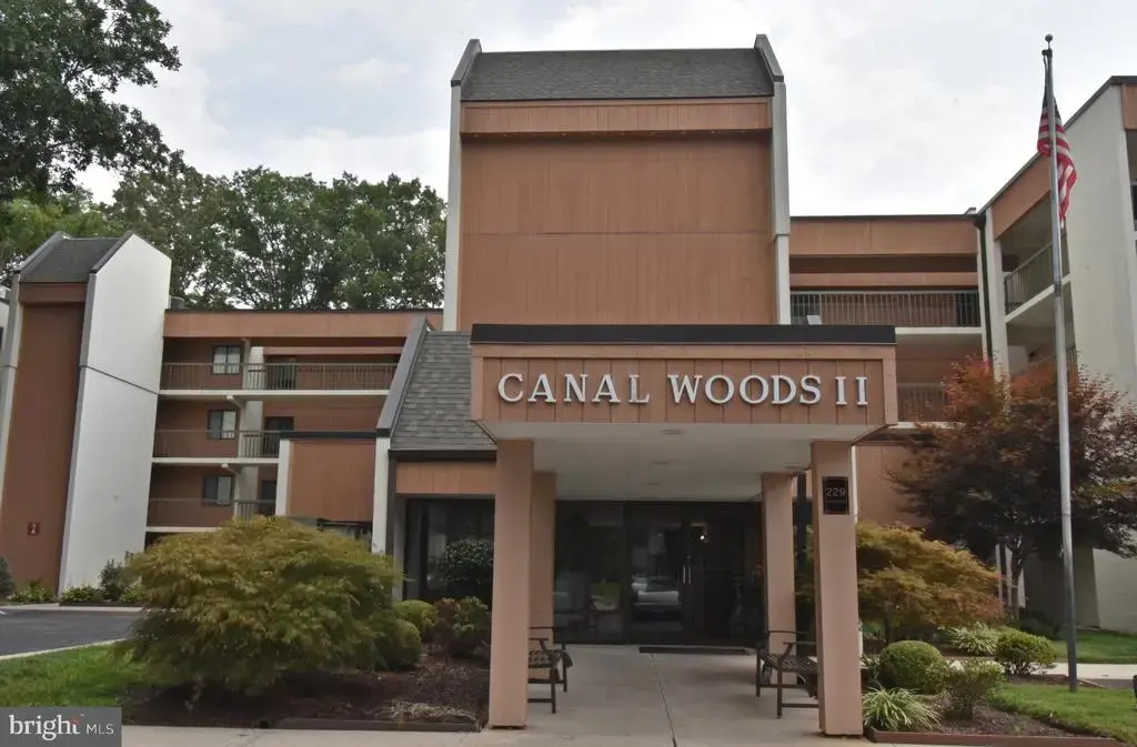 229 Canal Park Dr #404, SALISBURY