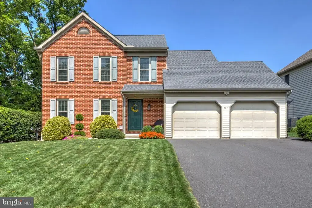 509 Spring Hollow Dr, NEW HOLLAND