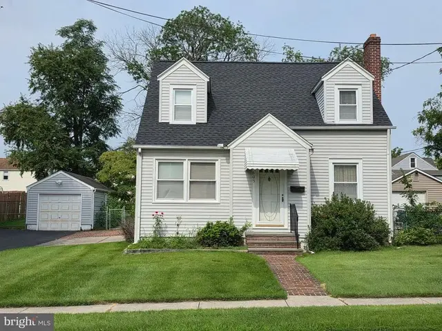 605 Overland Ave, Wilmington
