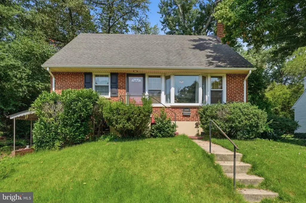10500 Deakins Hall Dr, ADELPHI